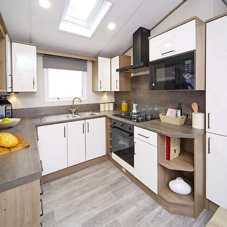 Lavender Lodge South Cerney Esterno foto