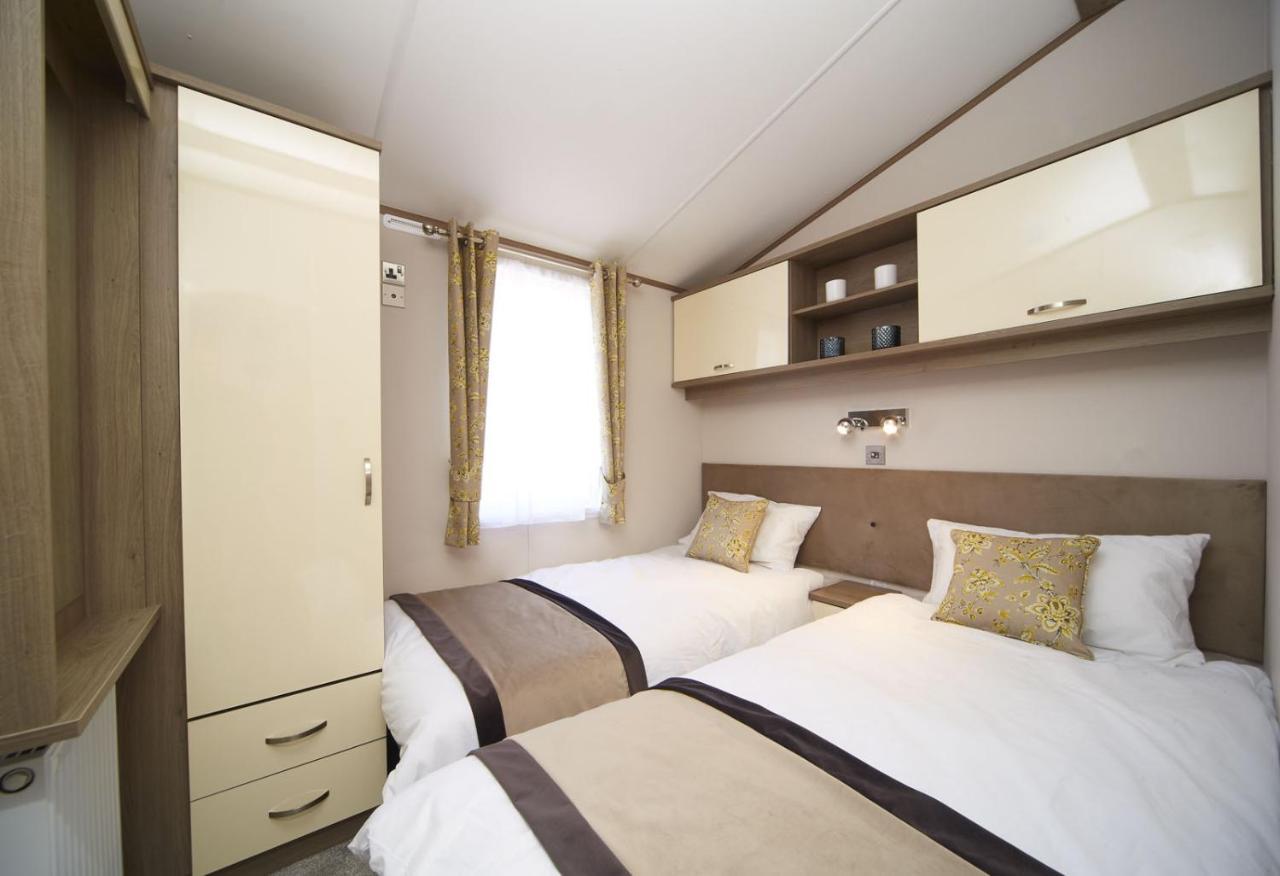 Lavender Lodge South Cerney Esterno foto