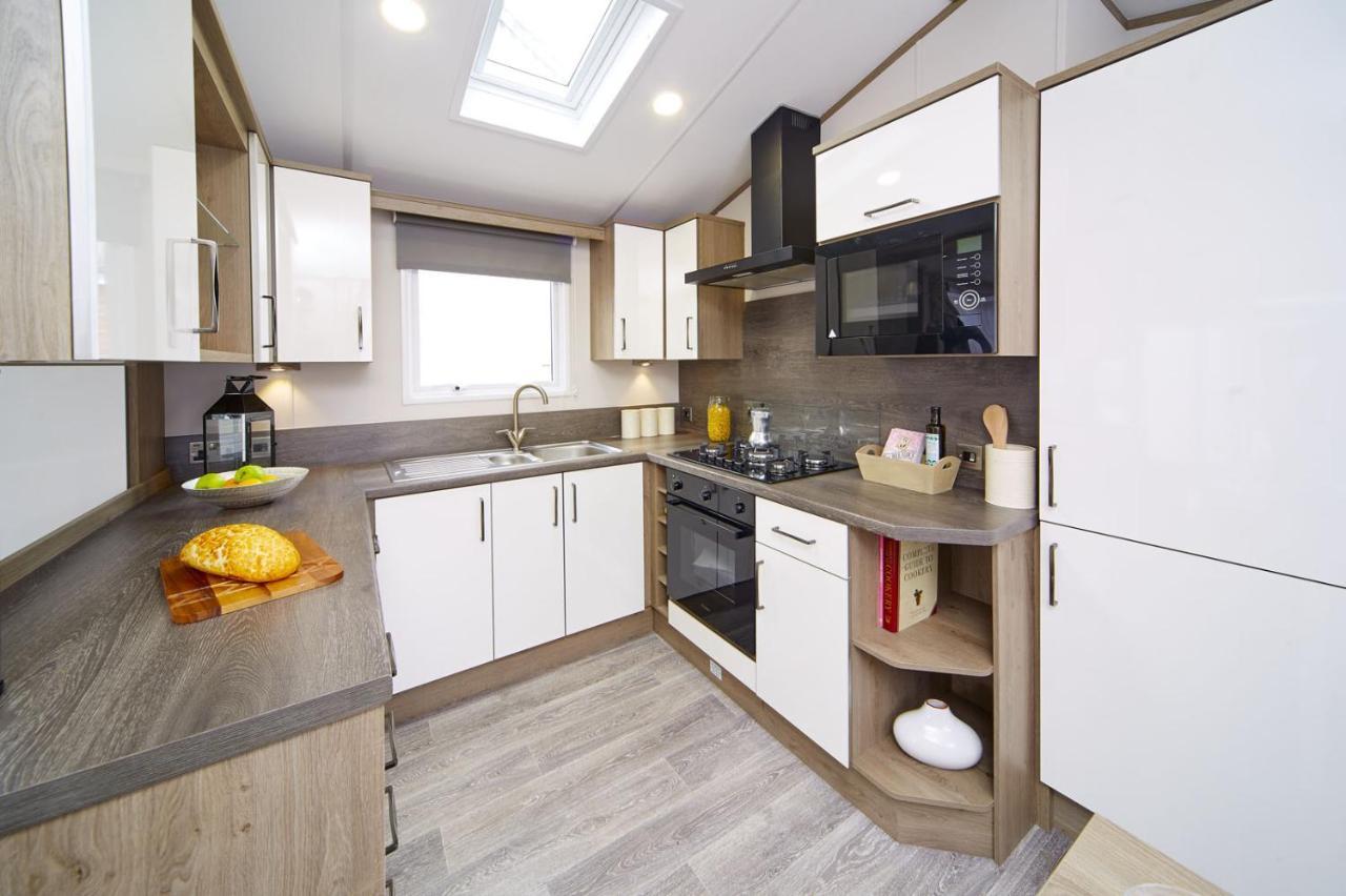Lavender Lodge South Cerney Esterno foto
